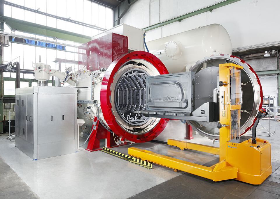 為奮斗者提供舞臺